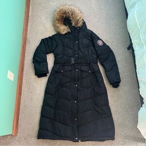 Madden Girl Black Puffer Coat with Fur Hood
